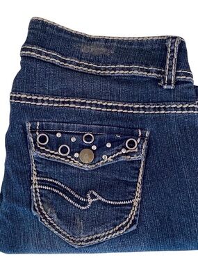Almost Famous Jean Capri’s 11